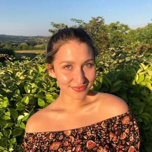 Meet your Posher, Lilianna